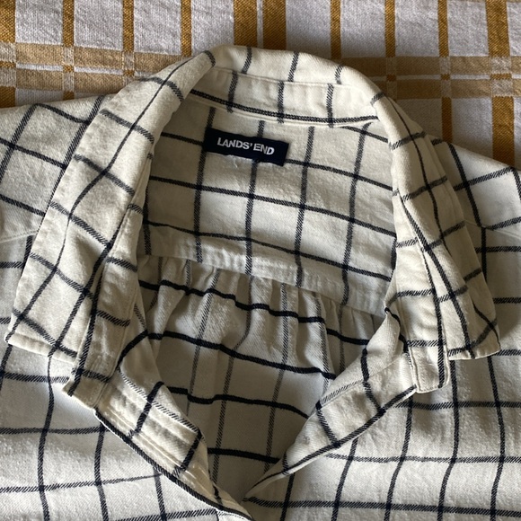Lands End Super Oversized Boyfriend Fit Flannel - Picture 5 of 6